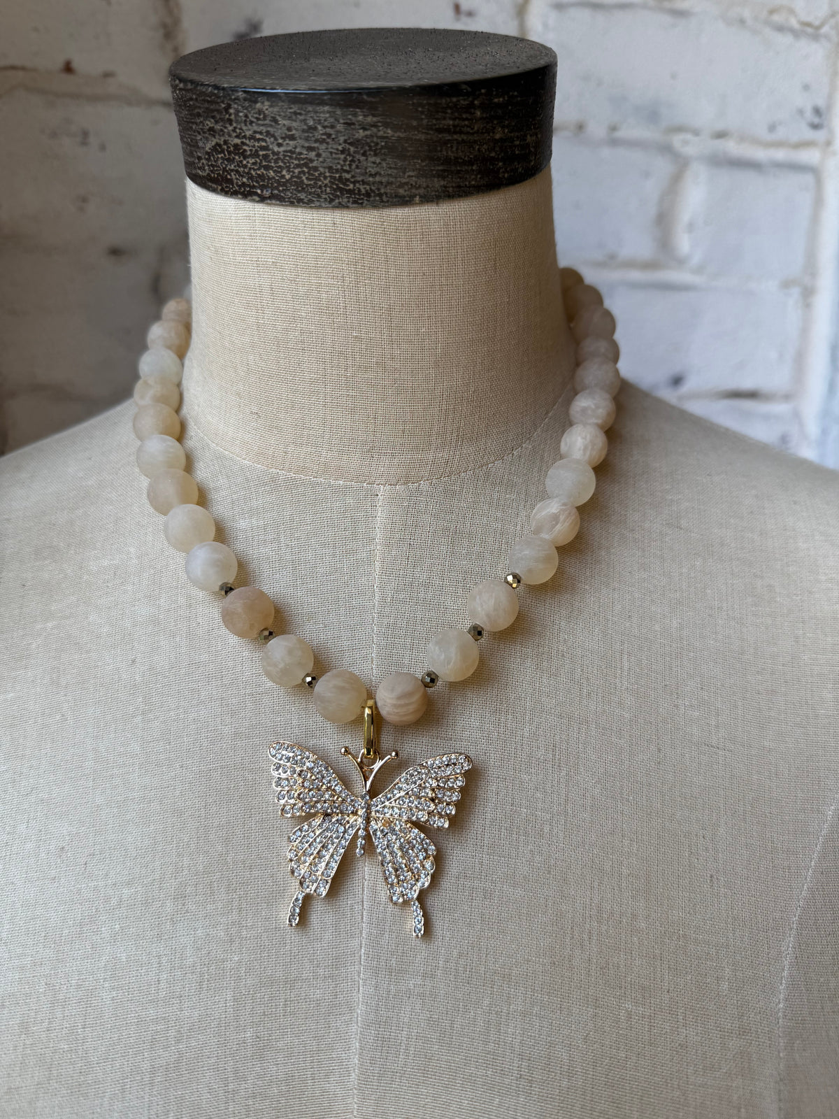 Beige Quartz & Vintage Butterfly
