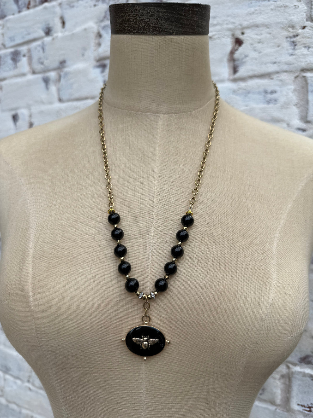 Black Vintage Bee
