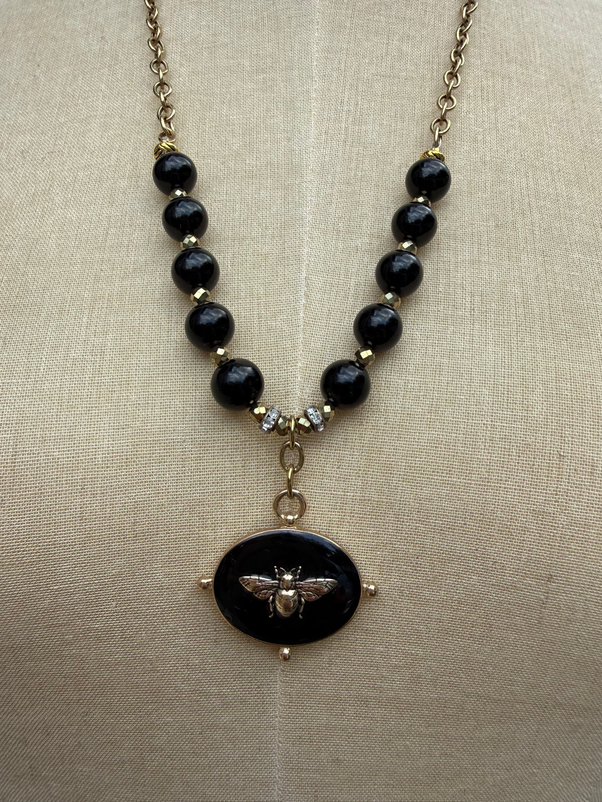 Black Vintage Bee